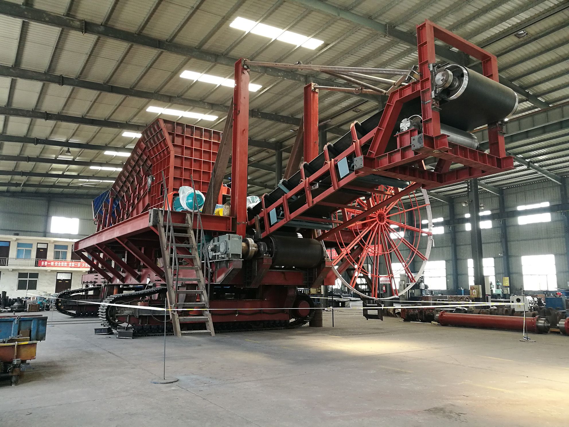 履带式爱游戏体育app官网登录入口-爱游戏(中国)
